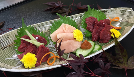 Horse meat sashimi (raw horse meat)